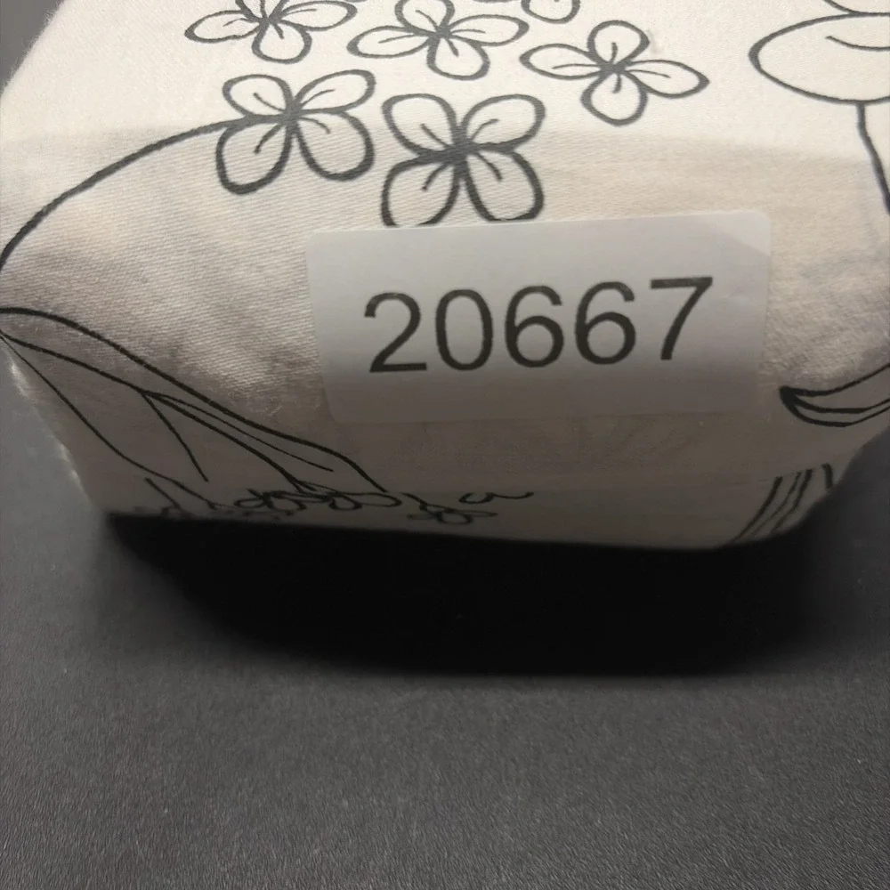Room Essentials King Easy Care Cotton Blend Sateen Flat Sheet  FloralLt30* 20667